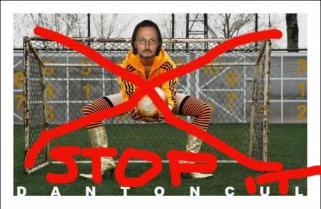 STOP IT!!!!!!! qd t' auras gagn� un derby tu pourras la ramener.....